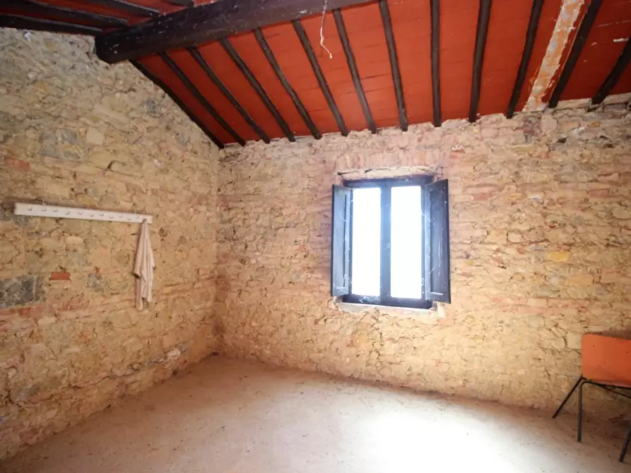 Immagine 17 di Porzione di casa in vendita  a Castelnuovo Berardenga