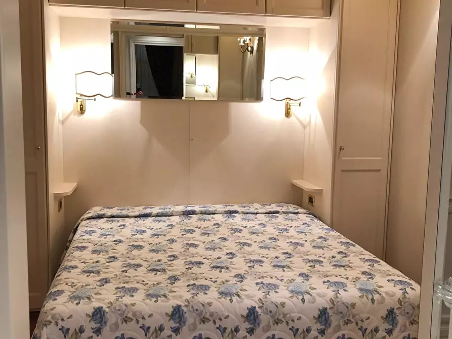 Immagine 7 di Villa in vendita  a Fucecchio