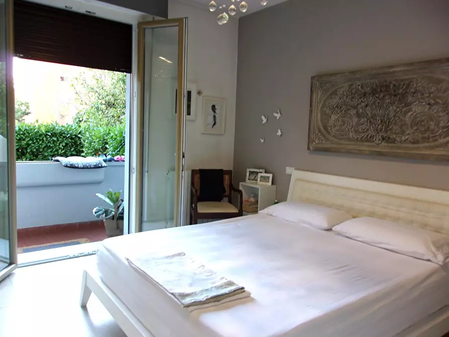 Immagine 14 di Appartamento in vendita  a Massa