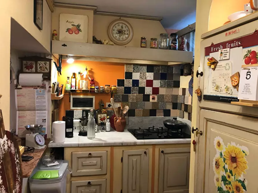 Immagine 18 di Casa semindipendente in vendita  a Montignoso