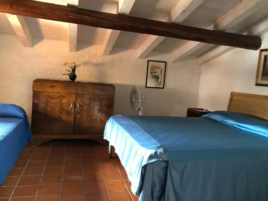 Immagine 3 di Casa semindipendente in vendita  a Montignoso