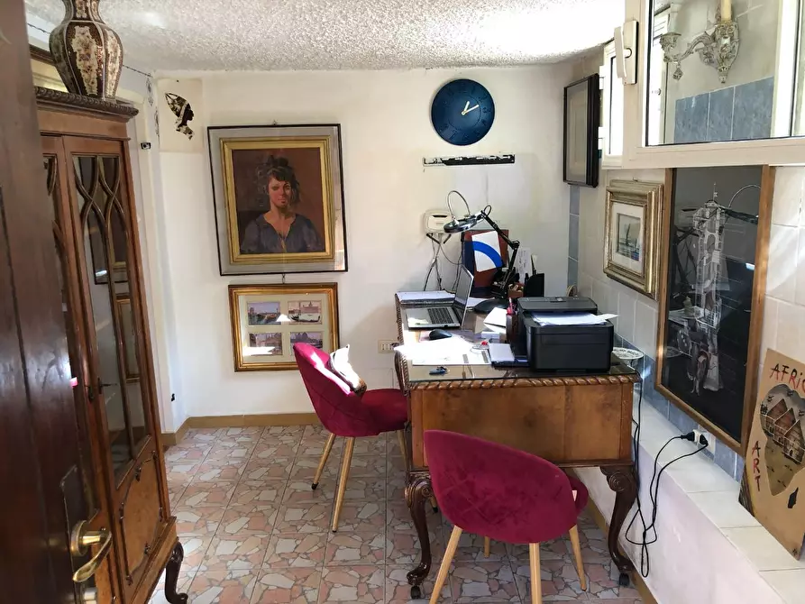 Immagine 25 di Casa semindipendente in vendita  a Montignoso