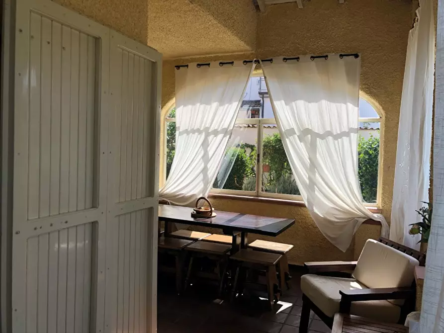 Immagine 16 di Casa semindipendente in vendita  a Montignoso