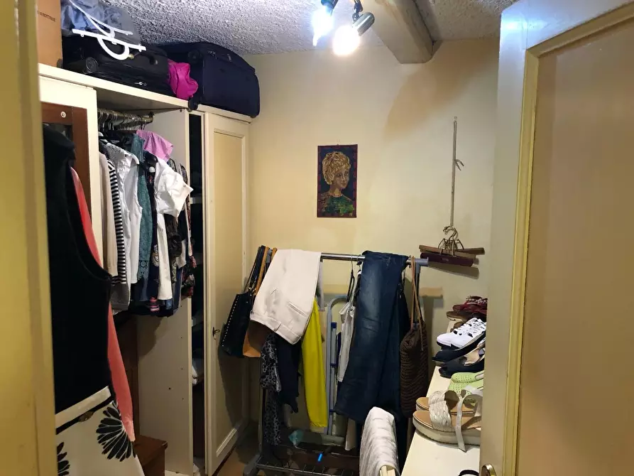 Immagine 21 di Casa semindipendente in vendita  a Montignoso