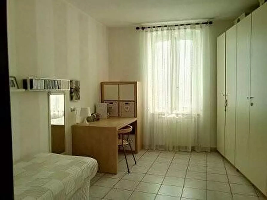 Immagine 8 di Appartamento in vendita  a Carrara