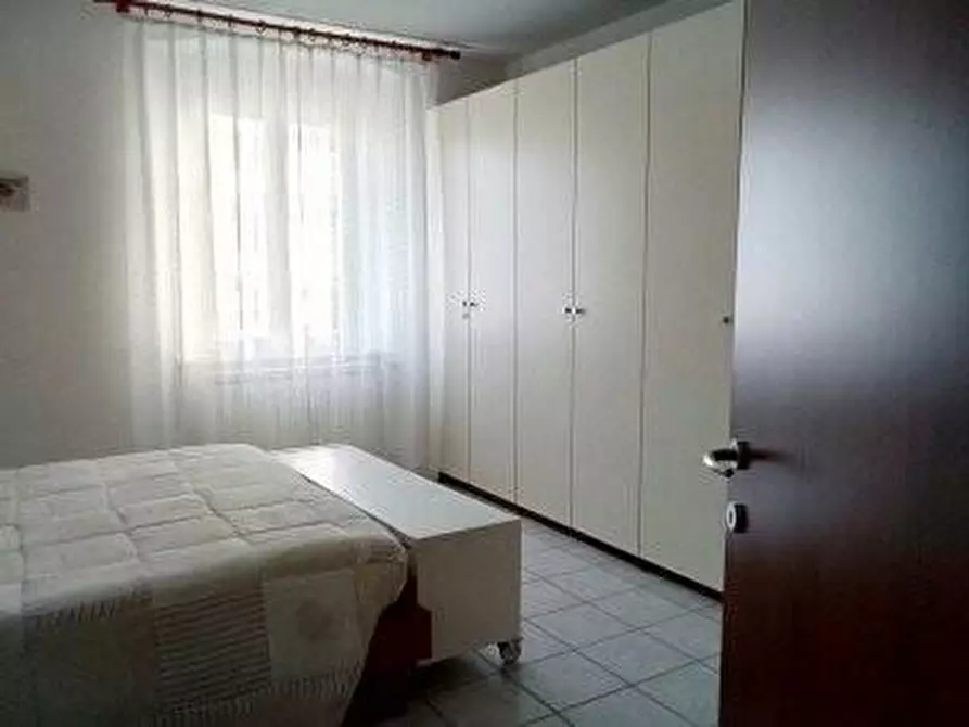 Immagine 4 di Appartamento in vendita  a Carrara