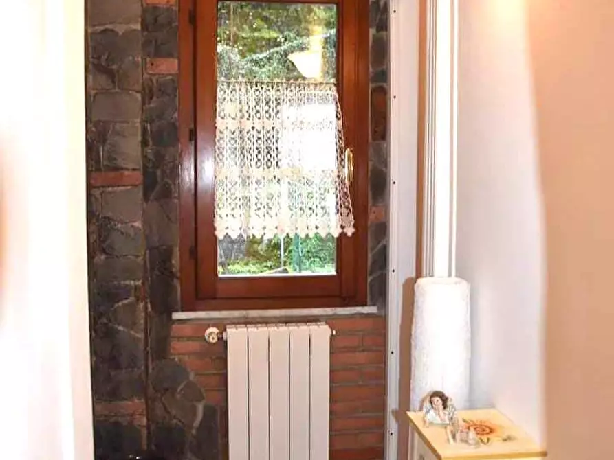 Immagine 7 di Appartamento in vendita  a Massa