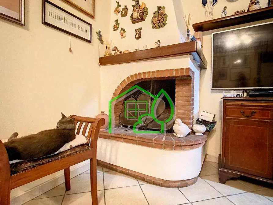 Immagine 9 di Villetta a schiera in vendita  a Viareggio