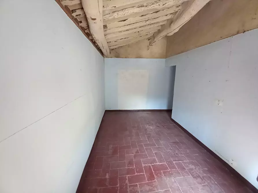 Immagine 10 di Terratetto in vendita  a Lucca