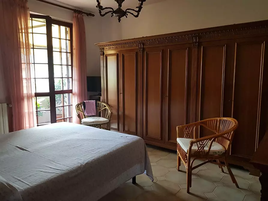 Immagine 8 di Appartamento in vendita  a Massa