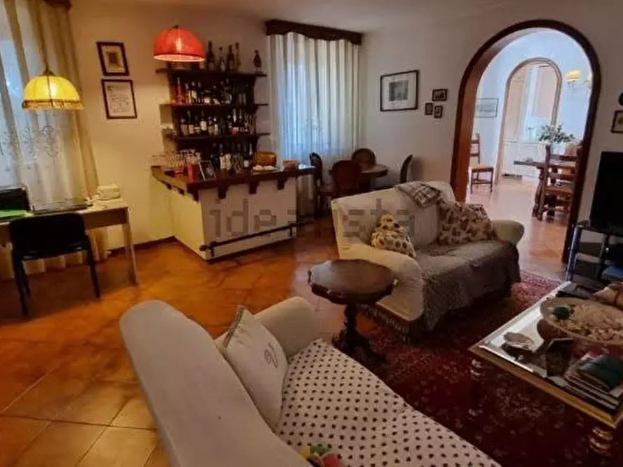 Immagine 6 di Villa in vendita  a Calci