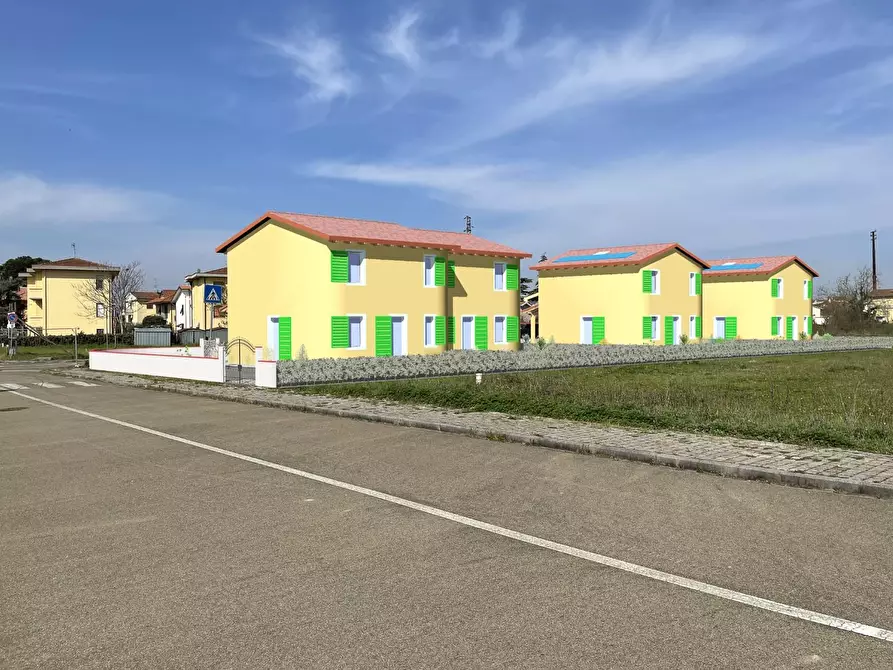 Immagine 28 di Casa indipendente in vendita  a Empoli