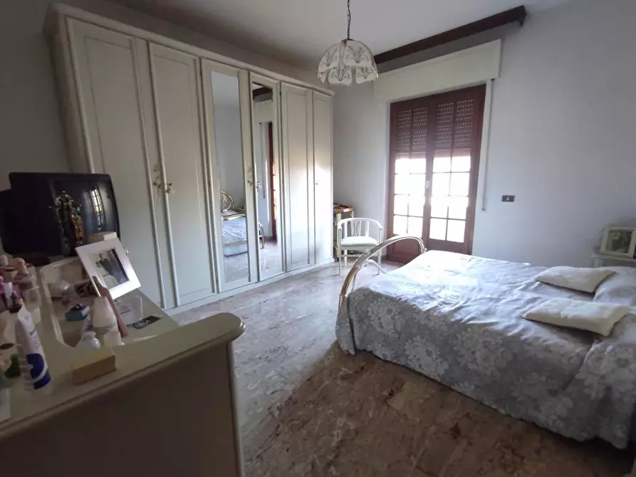 Immagine 40 di Casa semindipendente in vendita  a Castelnuovo Magra