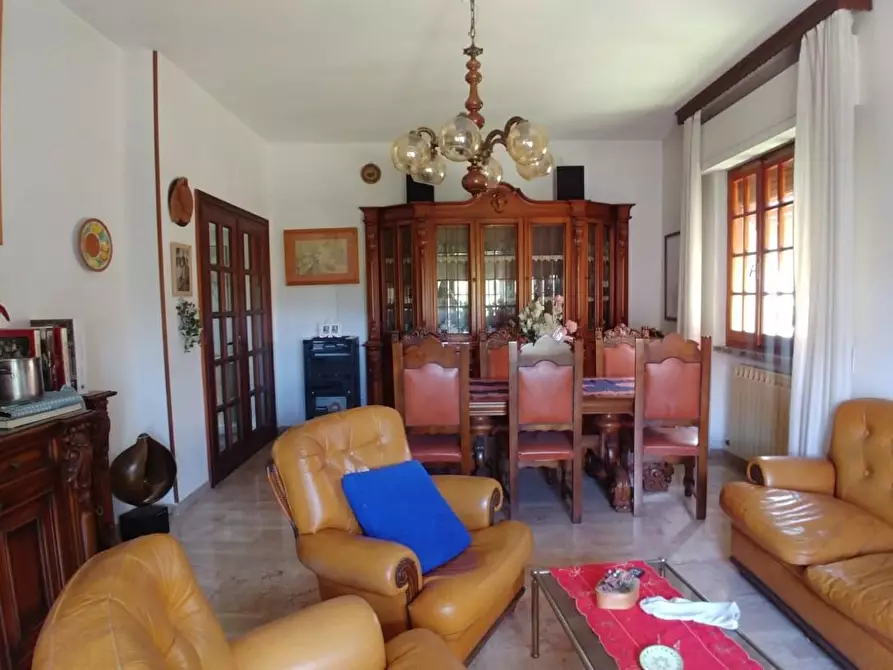 Immagine 2 di Casa semindipendente in vendita  a Castelnuovo Magra