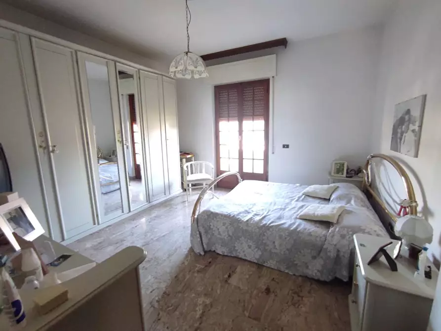 Immagine 39 di Casa semindipendente in vendita  a Castelnuovo Magra