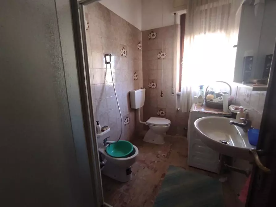 Immagine 41 di Casa semindipendente in vendita  a Castelnuovo Magra