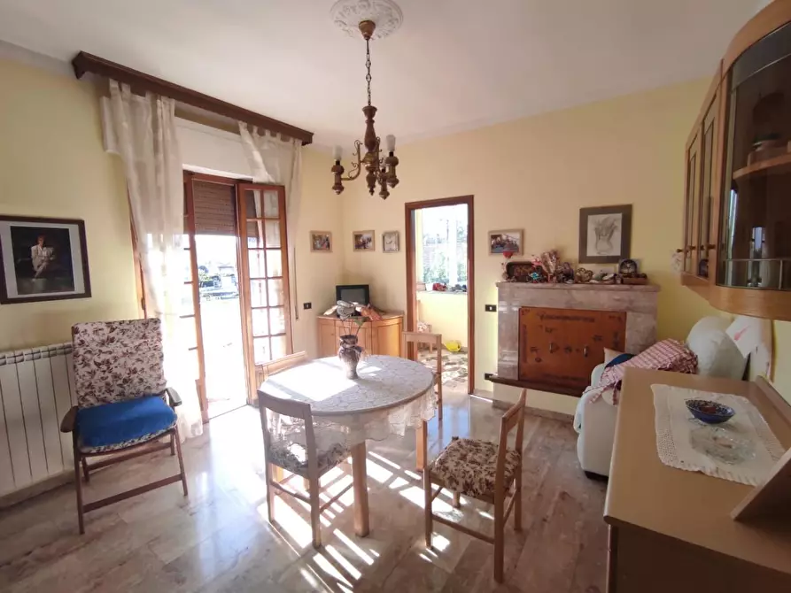 Immagine 30 di Casa semindipendente in vendita  a Castelnuovo Magra