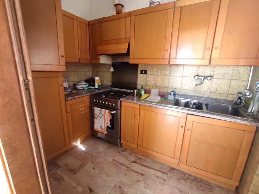 Immagine 33 di Casa semindipendente in vendita  a Castelnuovo Magra