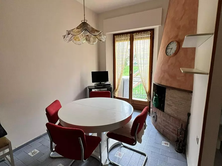 Immagine 6 di Appartamento in affitto  a Siena