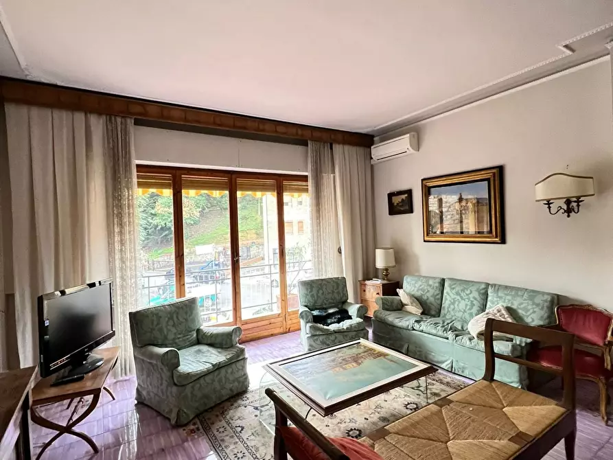 Immagine 8 di Appartamento in affitto  a Siena