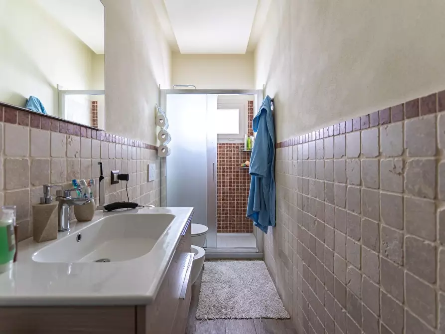 Immagine 29 di Appartamento in vendita  a Empoli