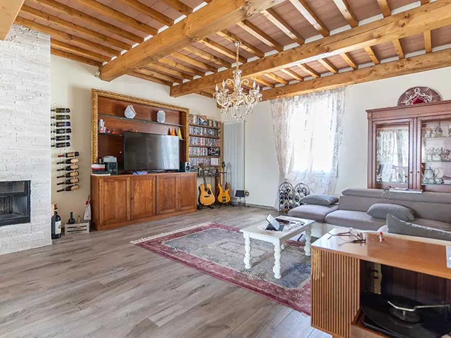 Immagine 11 di Appartamento in vendita  a Empoli