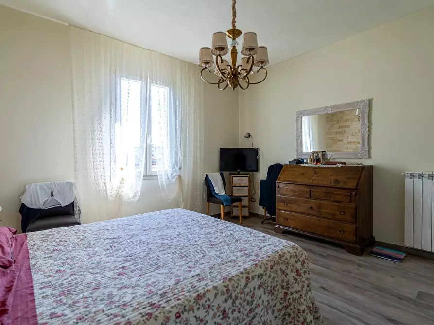 Immagine 26 di Appartamento in vendita  a Empoli