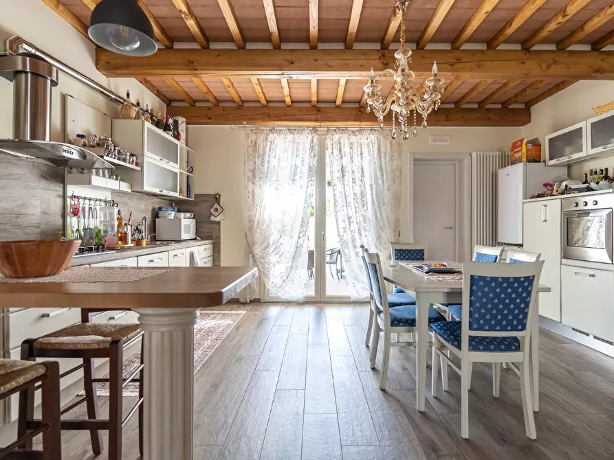 Immagine 6 di Appartamento in vendita  a Empoli