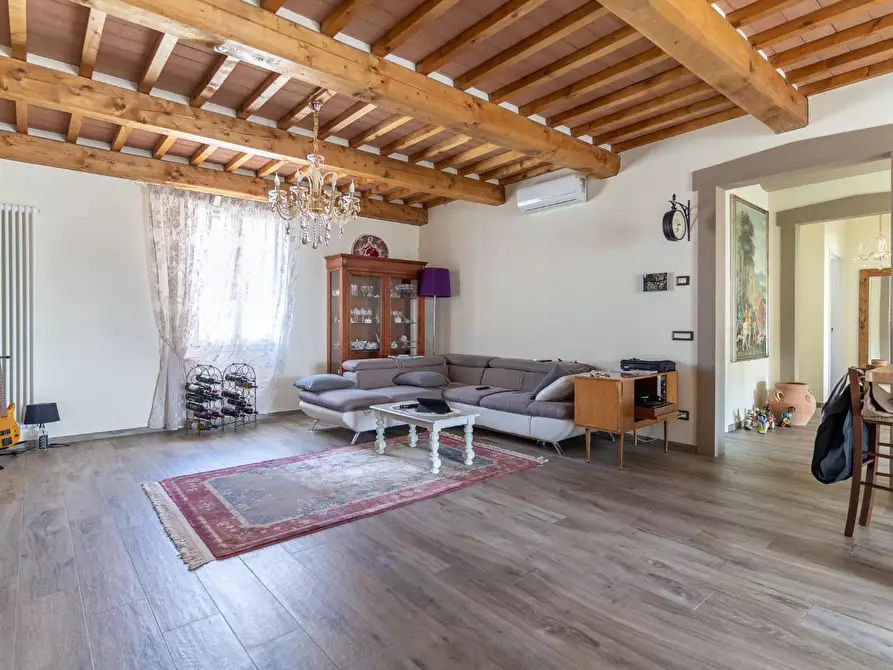 Immagine 2 di Appartamento in vendita  a Empoli