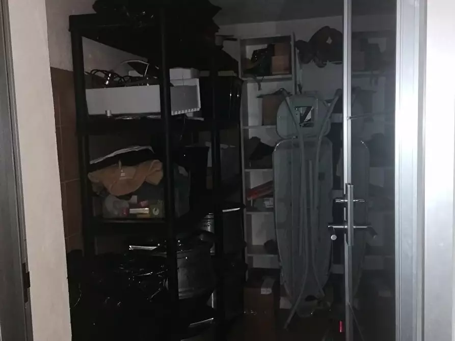 Immagine 24 di Porzione di casa in vendita  a Ortonovo