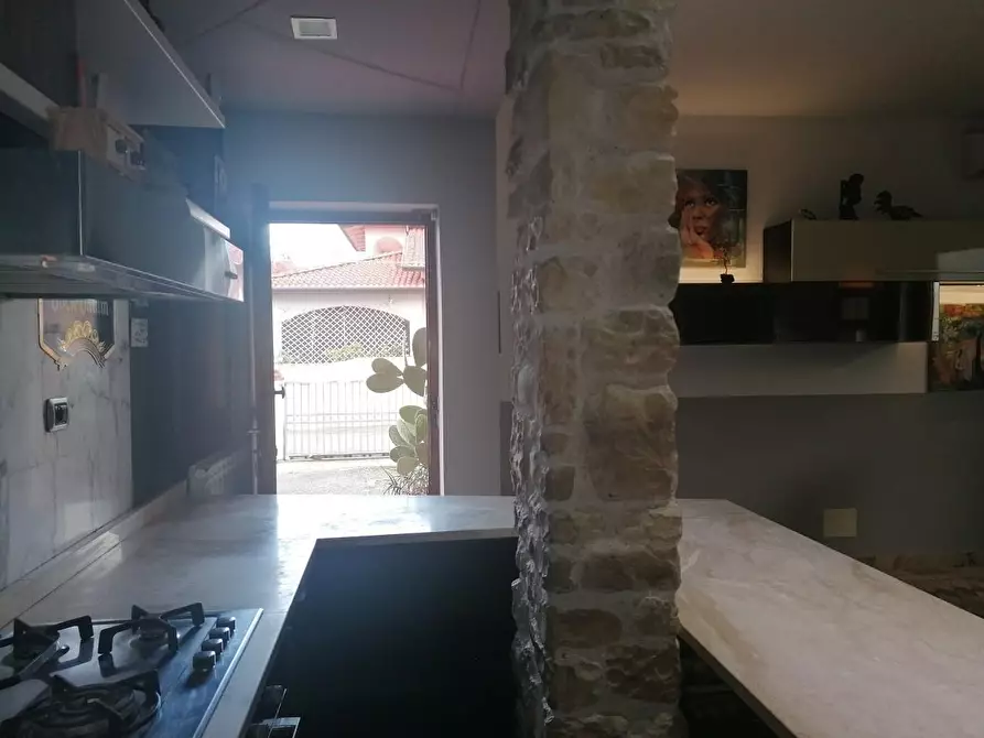 Immagine 19 di Porzione di casa in vendita  a Ortonovo