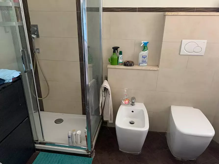 Immagine 9 di Appartamento in vendita  a Livorno