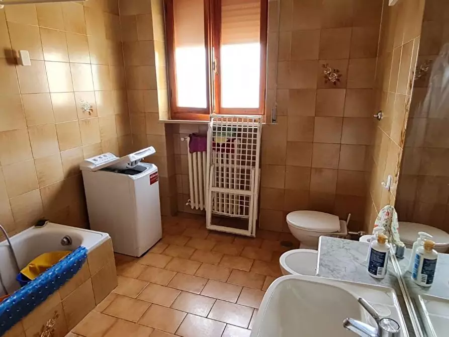 Immagine 10 di Appartamento in vendita  a Castellina In Chianti