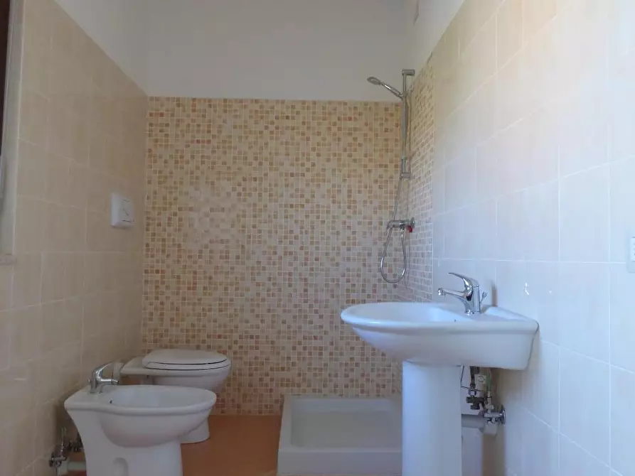 Immagine 4 di Appartamento in vendita  a Fucecchio