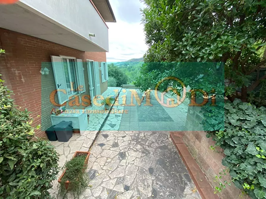 Immagine 8 di Casa semindipendente in vendita  a Collesalvetti