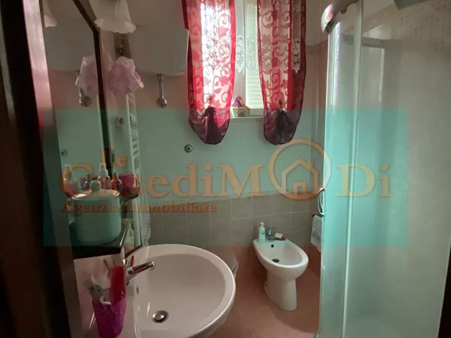 Immagine 23 di Casa semindipendente in vendita  a Collesalvetti