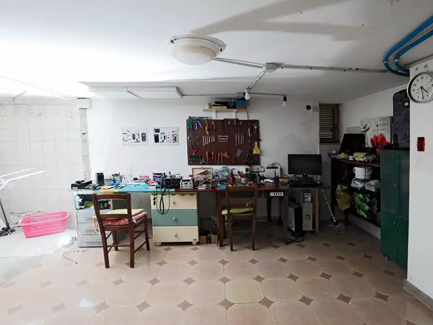 Immagine 37 di Casa indipendente in vendita  a Collesalvetti