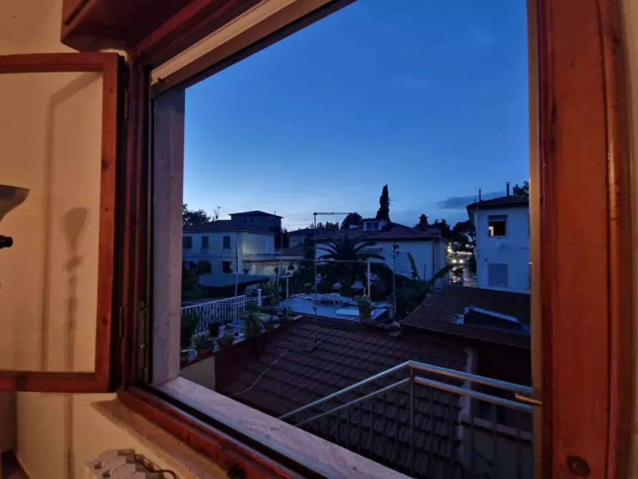 Immagine 6 di Casa trifamiliare in vendita  a Rosignano Marittimo