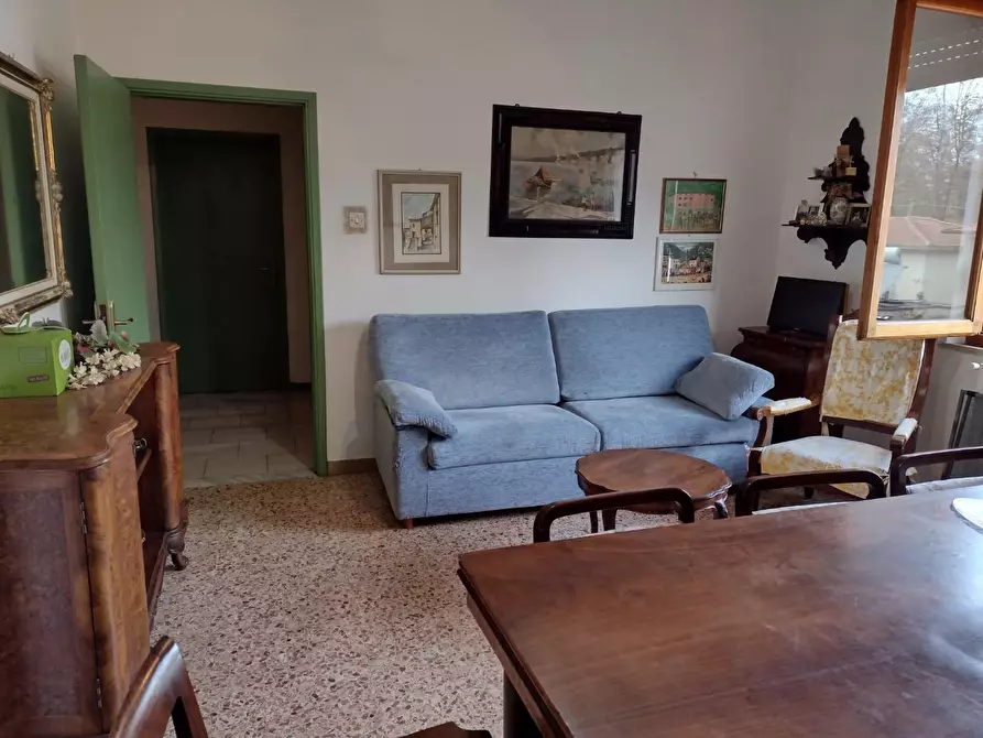 Immagine 15 di Casa trifamiliare in vendita  a Rosignano Marittimo