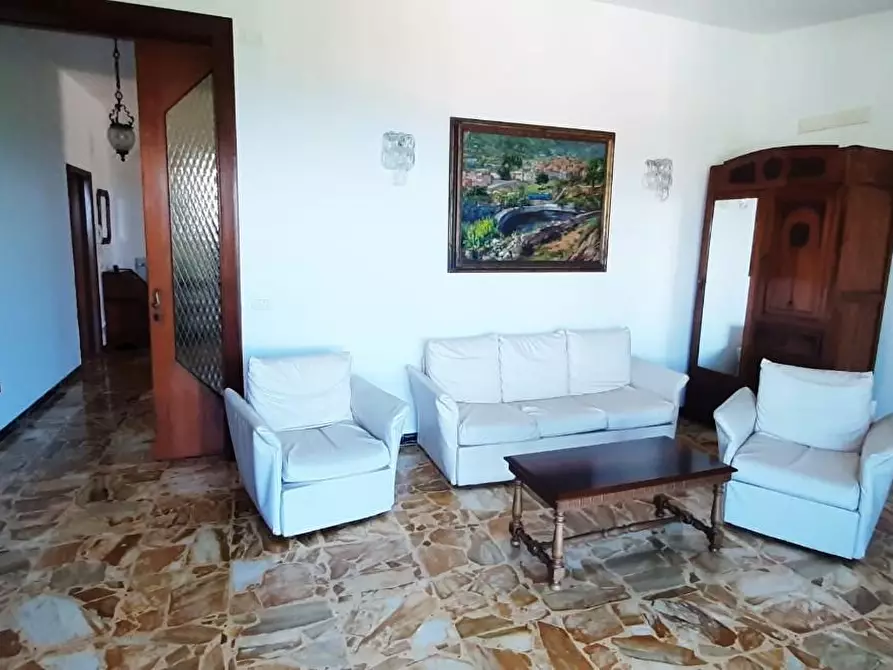 Immagine 35 di Villa in vendita  a Portoferraio