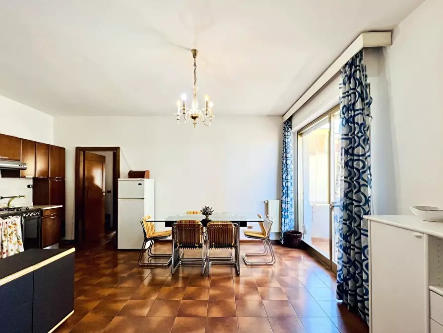 Immagine 24 di Appartamento in vendita  a Camaiore