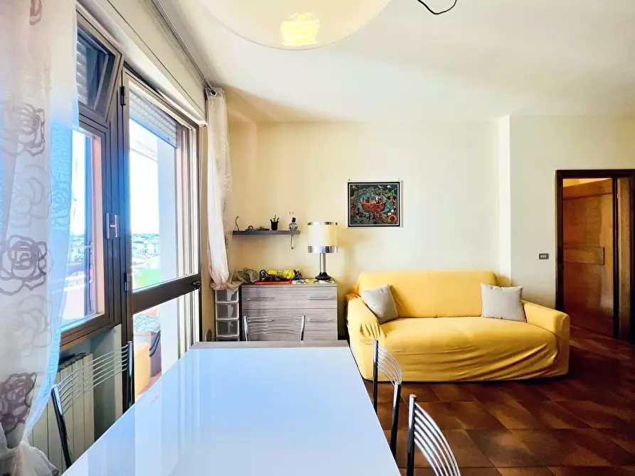 Immagine 4 di Appartamento in vendita  a Camaiore