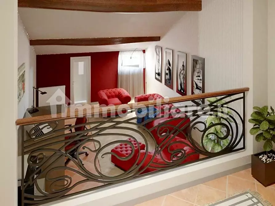 Immagine 8 di Appartamento in vendita  a Pisa