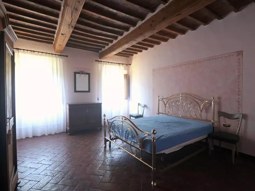 Immagine 11 di Appartamento in vendita  a Buti