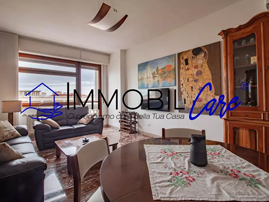 Immagine 3 di Appartamento in vendita  a Livorno