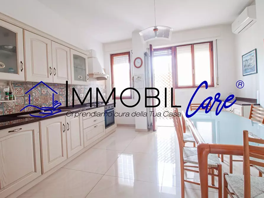 Immagine 7 di Appartamento in vendita  a Livorno