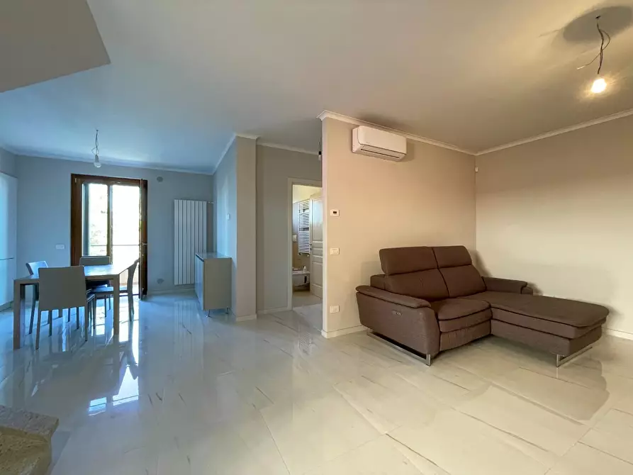 Immagine 8 di Mansarda in vendita  a Empoli