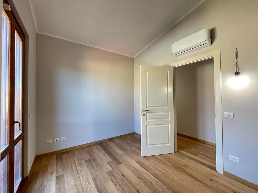 Immagine 32 di Mansarda in vendita  a Empoli