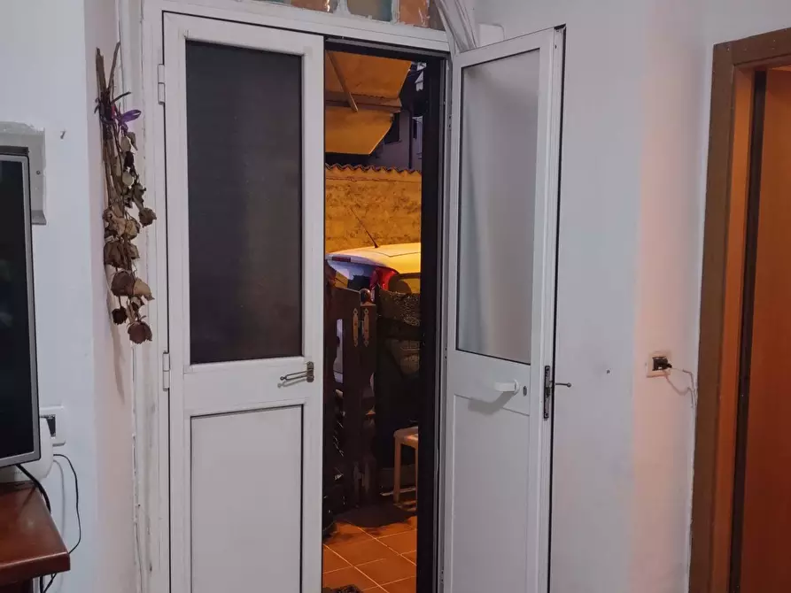 Immagine 5 di Appartamento in vendita  a Massa