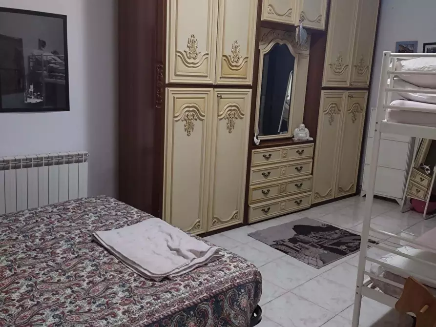 Immagine 8 di Appartamento in vendita  a Massa